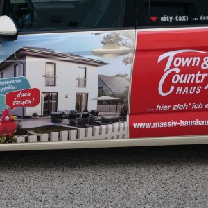 Town & Country House complete advertisement